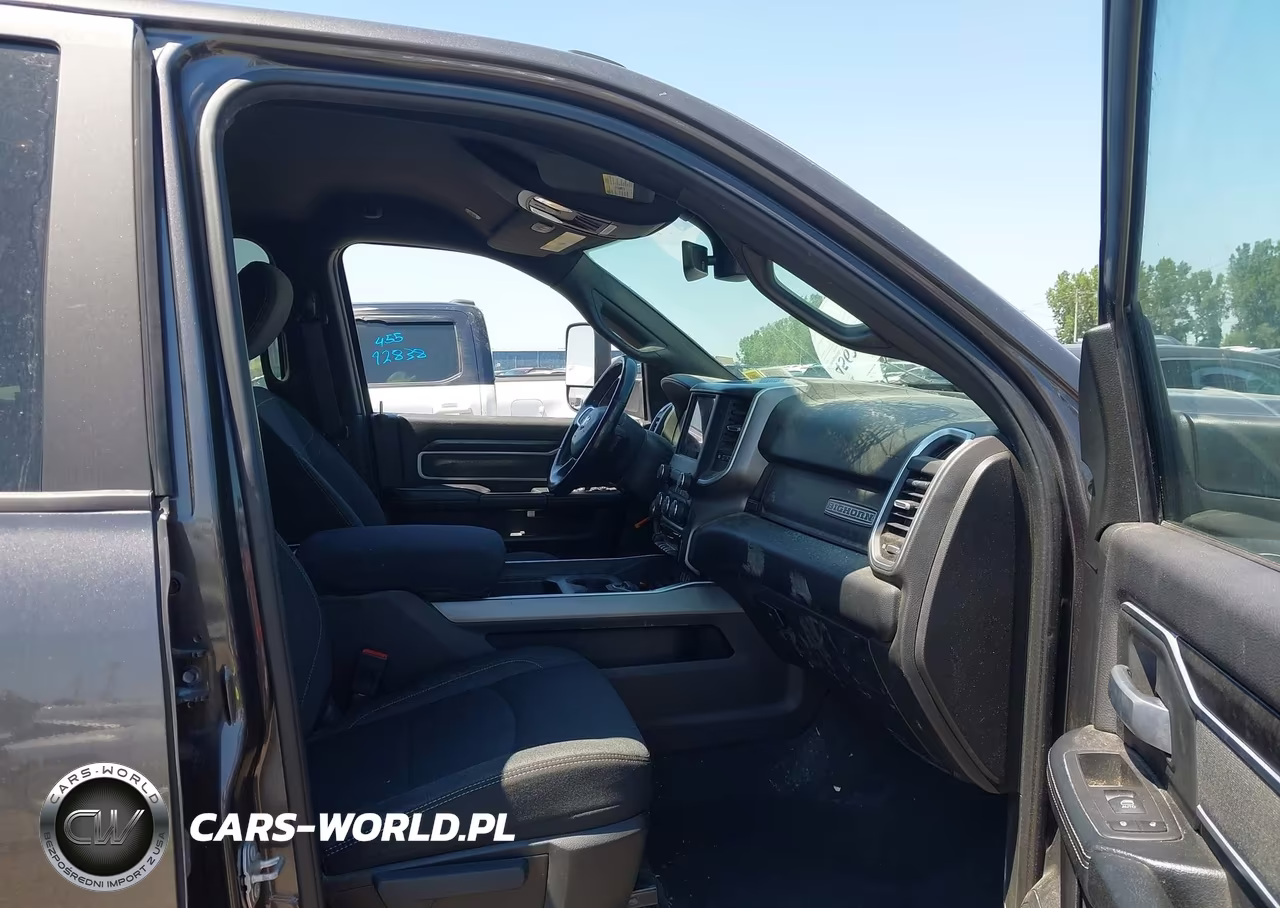 2019 Ram 2500 Big Horn 4X4 6'4 Box VIN:3C6UR5DJ6KG696599 - 5