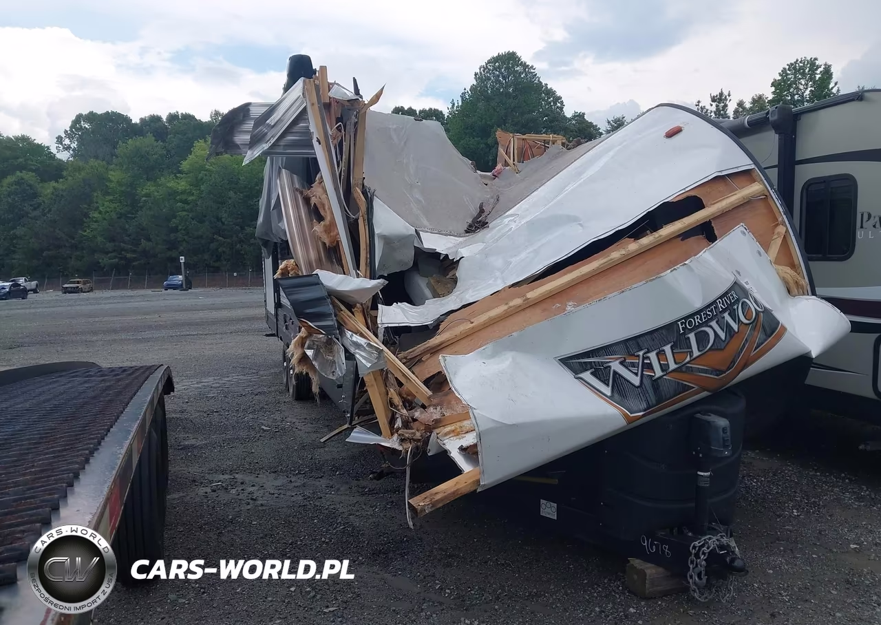 2022 Wildwood M-31Kqbts