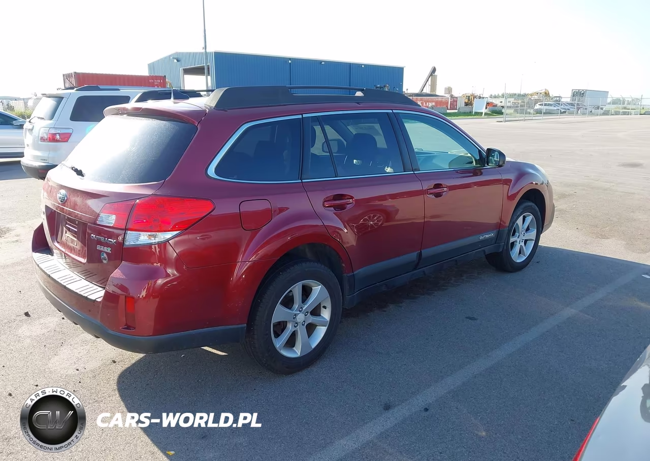 2014 Subaru Outback 2.5I Premium VIN:4S4BRBCC0E3260965 - 4