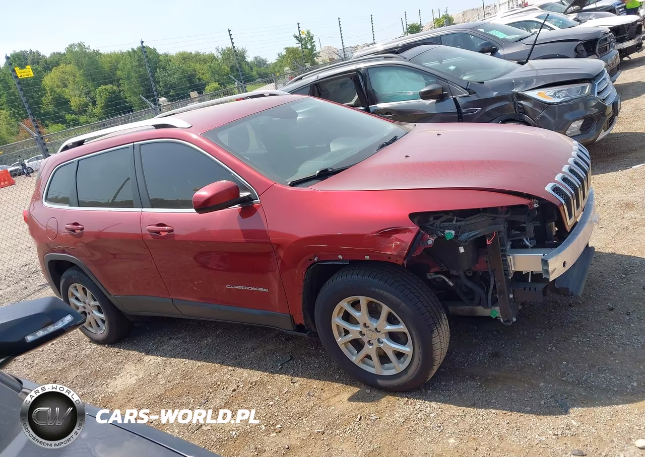 2017 Jeep Cherokee Latitude VIN:1C4PJMCB1HW658368 - 14