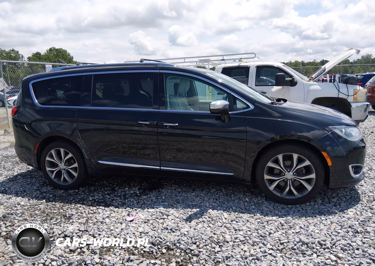 2017 Chrysler Pacifica Limited VIN:2C4RC1GG5HR762992 - 14