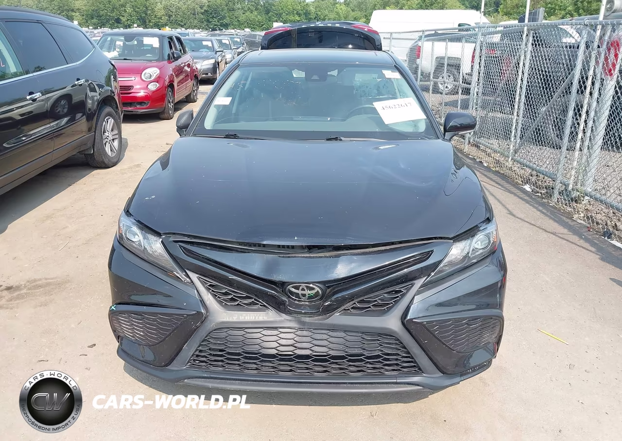 2024 Toyota Camry Se VIN:4T1G11AK0RU889112 - 12