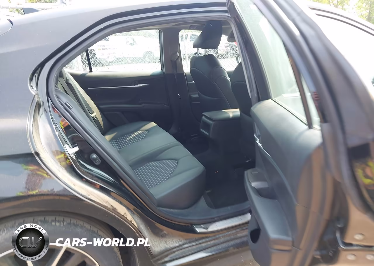 2024 Toyota Camry Se VIN:4T1G11AK0RU889112 - 8