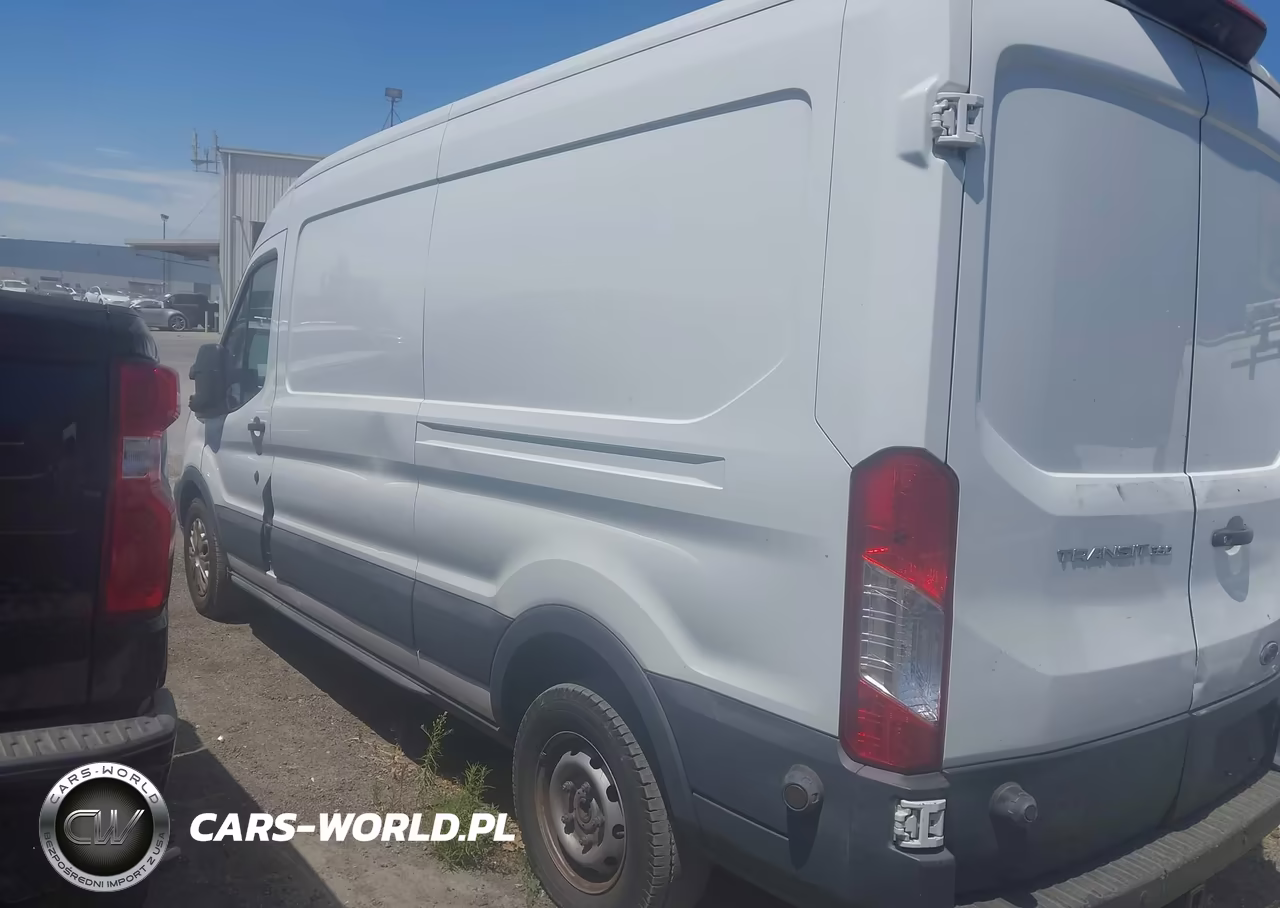 2018 Ford Transit-350 VIN:1FTBW2CM4JKA36782 - 3