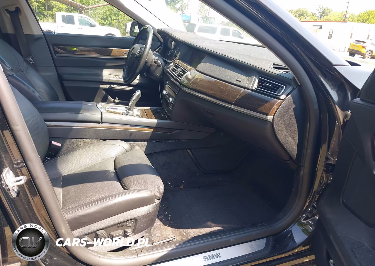 2011 BMW 750Li VIN:WBAKB8C52BCY65849 - 5