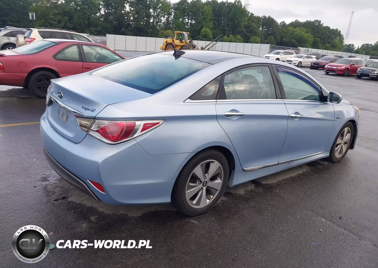 2012 Hyundai Sonata Hybrid VIN:KMHEC4A49CA026323 - 4