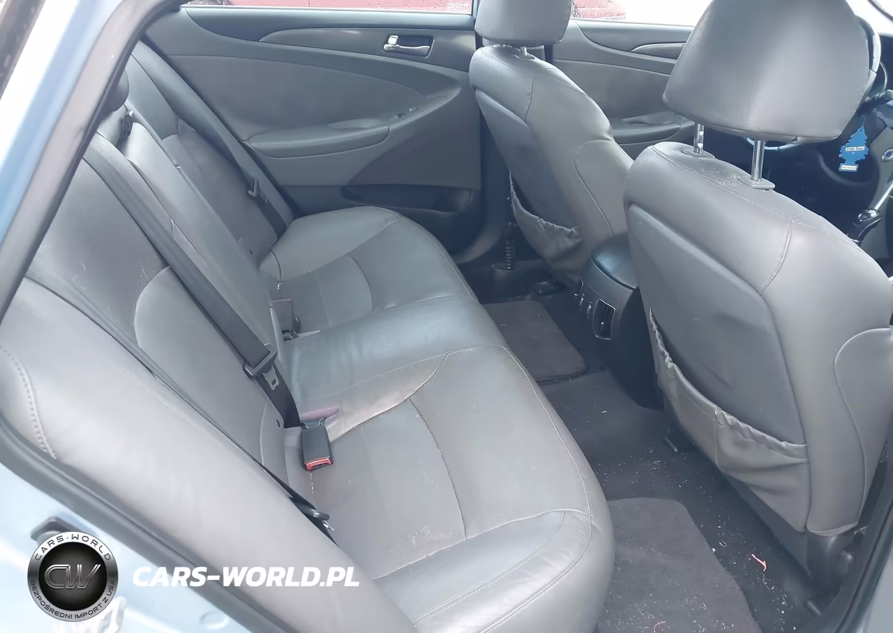 2012 Hyundai Sonata Hybrid VIN:KMHEC4A49CA026323 - 8