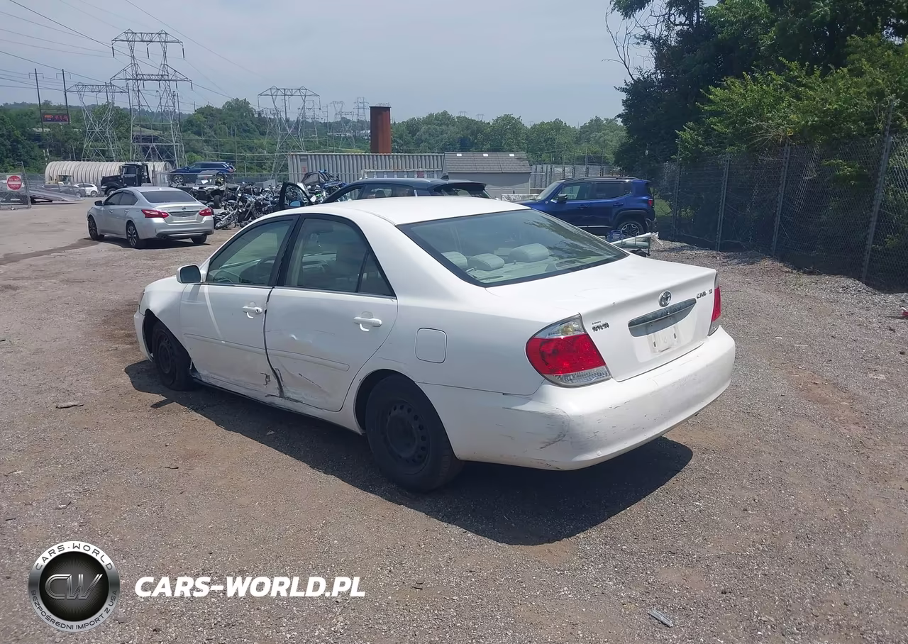 2006 Toyota Camry Le VIN:4T1BE32K66U736562 - 3