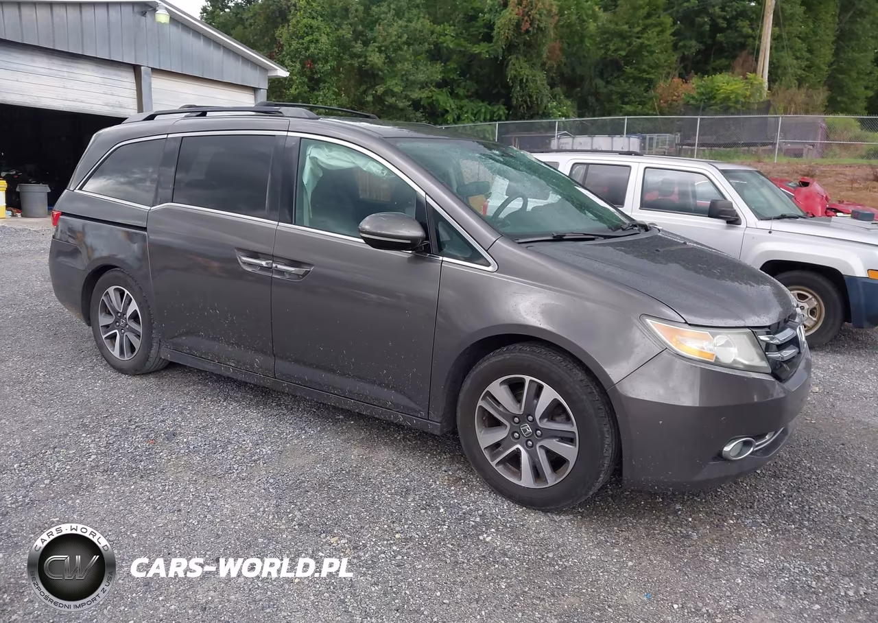 2014 Honda Odyssey Touring-Touring Elite