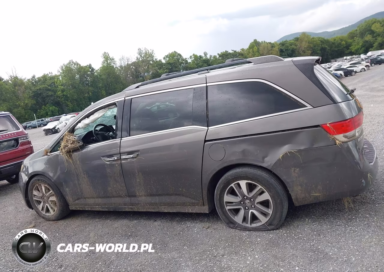 2014 Honda Odyssey Touring-Touring Elite VIN:5FNRL5H95EB105057 - 15