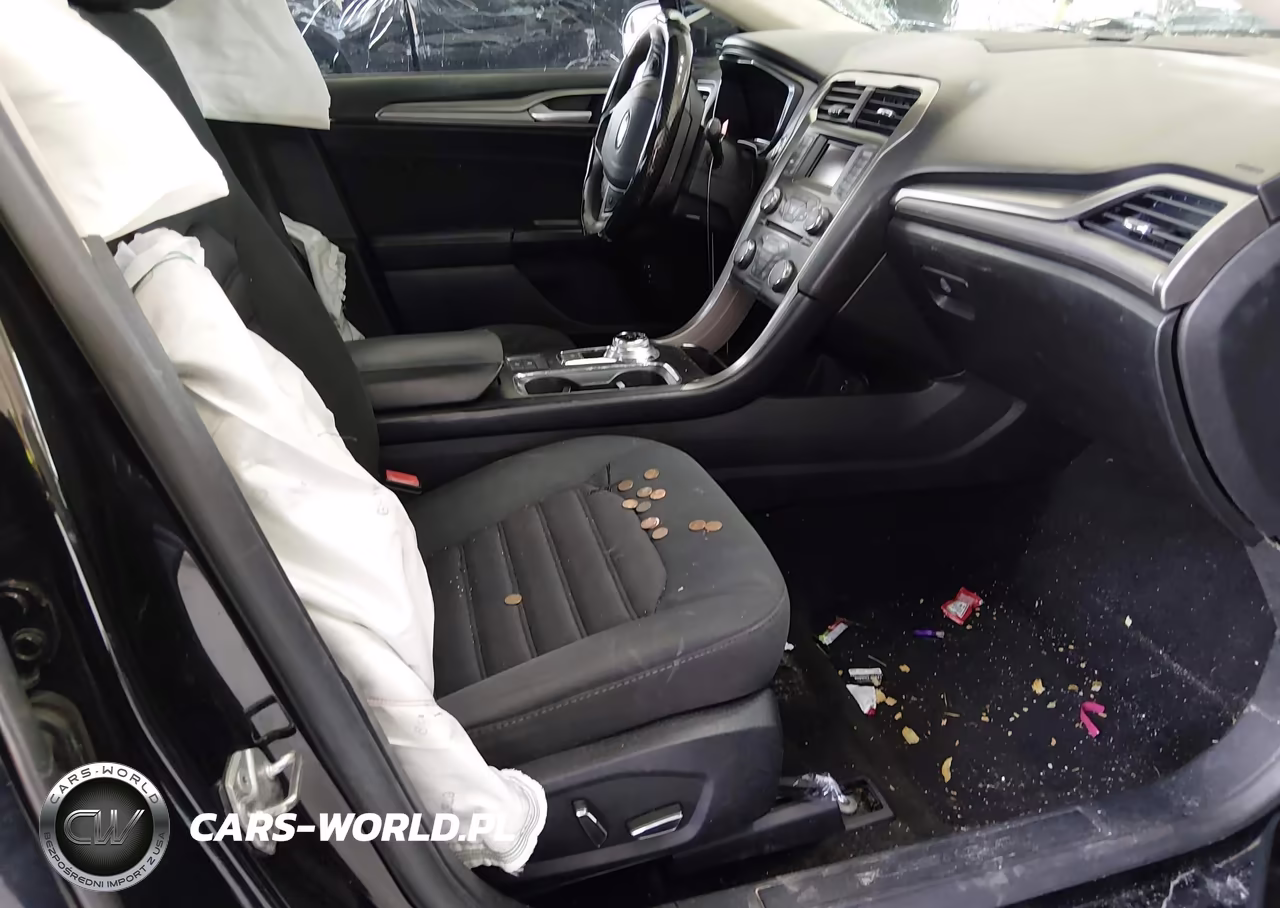 2018 Ford Fusion Hybrid Se VIN:3FA6P0LU4JR116197 - 5