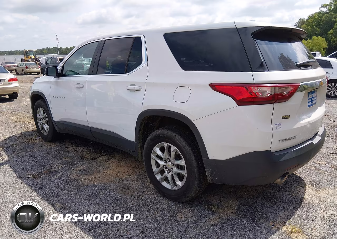 2020 Chevrolet Traverse Fwd Ls VIN:1GNERFKW2LJ120193 - 3