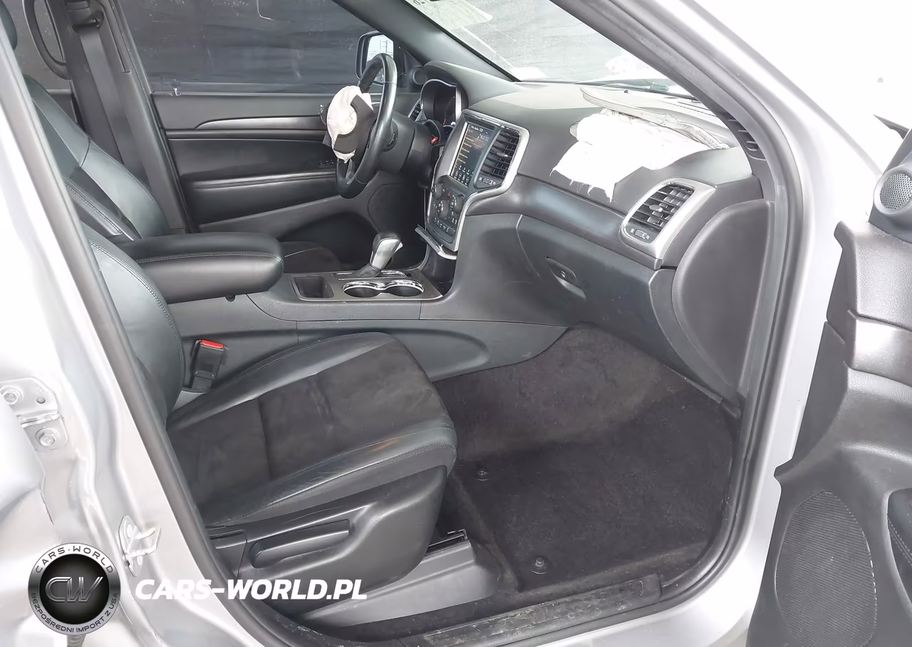 2018 Jeep Grand Cherokee Altitude 4X4 VIN:1C4RJFAG7JC470514 - 5