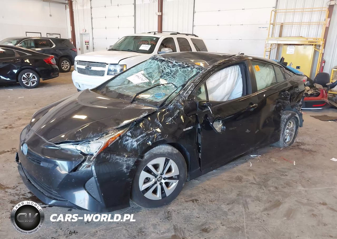 2018 Toyota Prius Two VIN:JTDKBRFU4J3601266 - 2