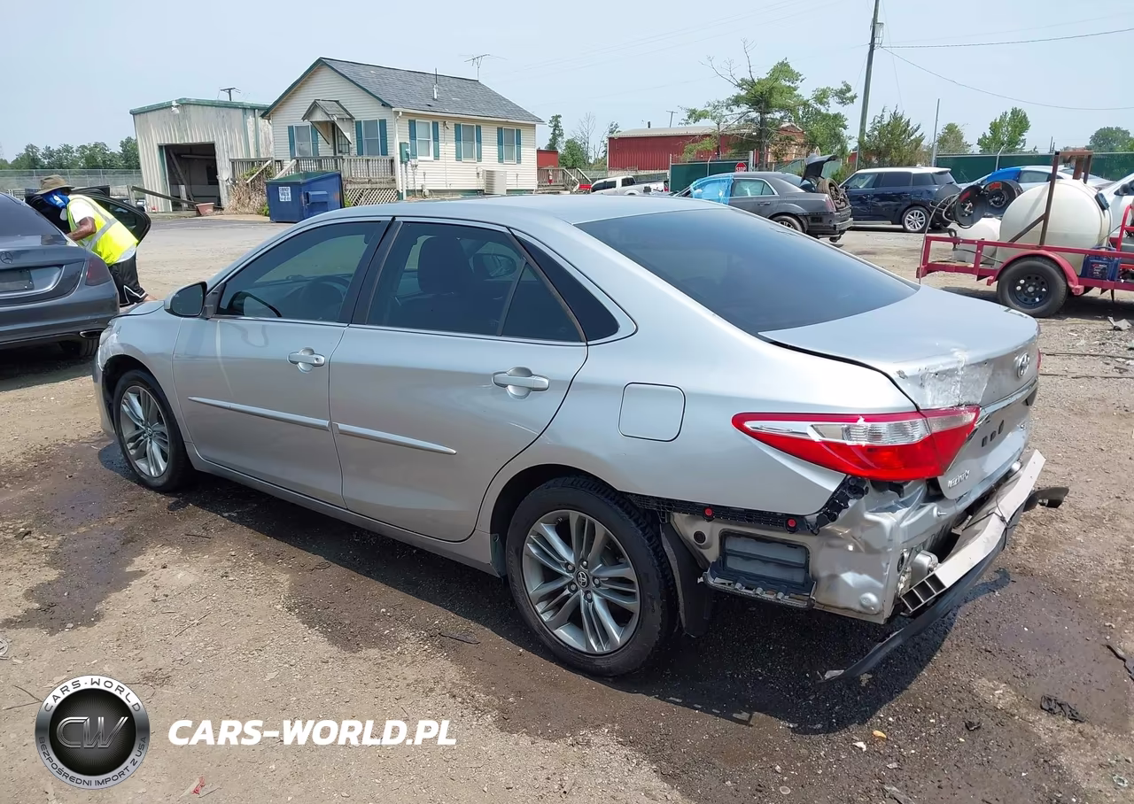 2017 Toyota Camry Se VIN:4T1BF1FK9HU308127 - 3