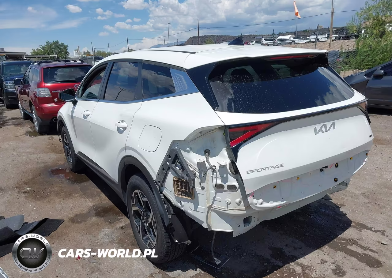 2024 Kia Sportage Lx VIN:KNDPUCDFXR7278461 - 3