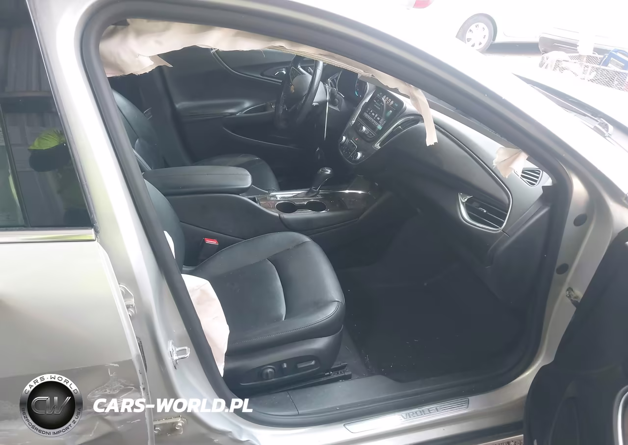 2018 Chevrolet Malibu Premier VIN:1G1ZE5SX9JF278712 - 5