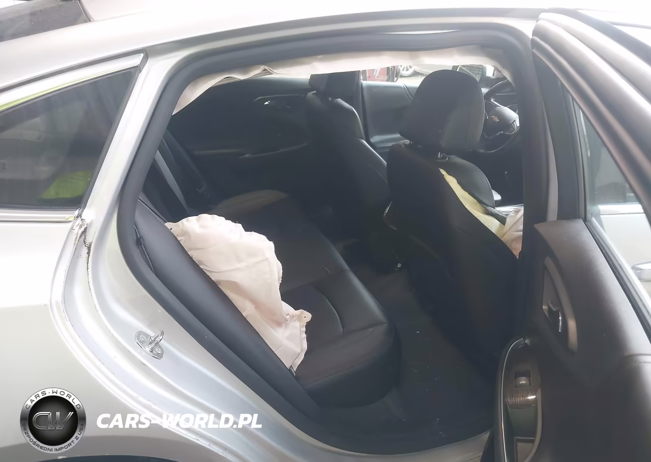 2018 Chevrolet Malibu Premier VIN:1G1ZE5SX9JF278712 - 8