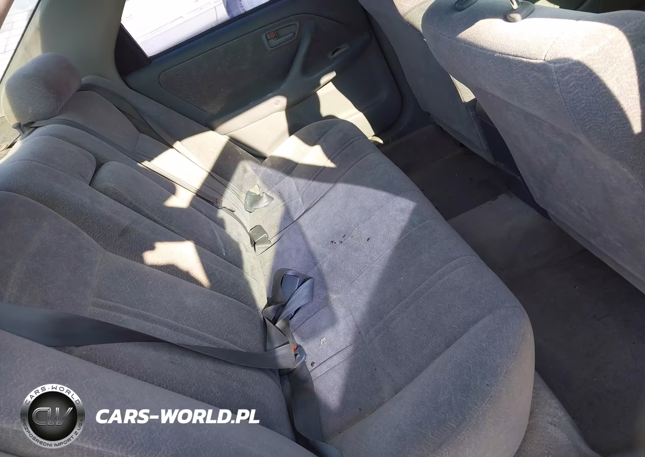 1999 Toyota Camry Le VIN:JT2BG22K2X0289657 - 8