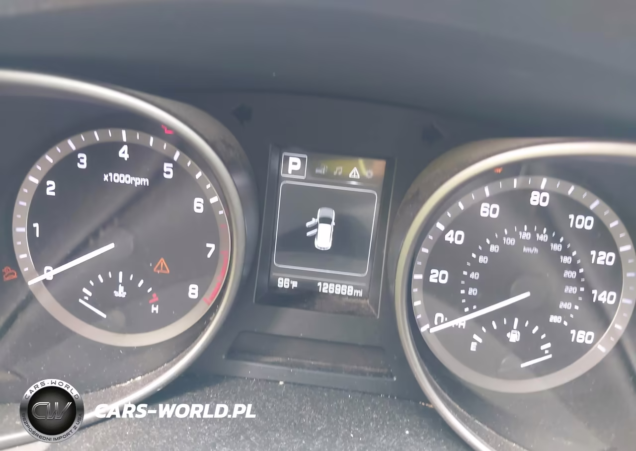 2017 Hyundai Santa Fe Se VIN:KM8SM4HF8HU234951 - 7