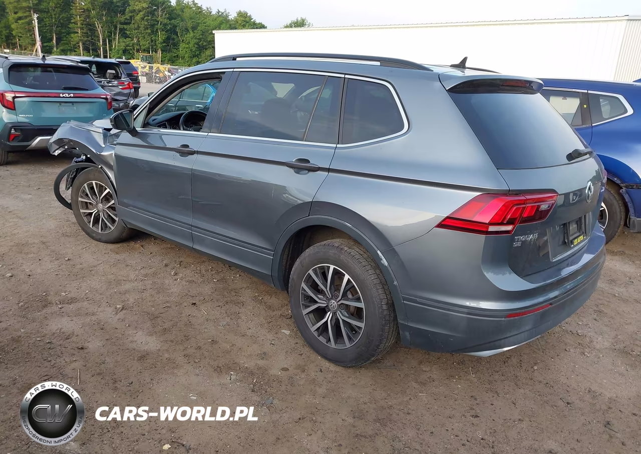 2019 Volkswagen Tiguan 2.0T Se-2.0T Sel-2.0T Sel R-Line-2.0T Sel R-Line Black VIN:3VV2B7AX5KM196798 - 3