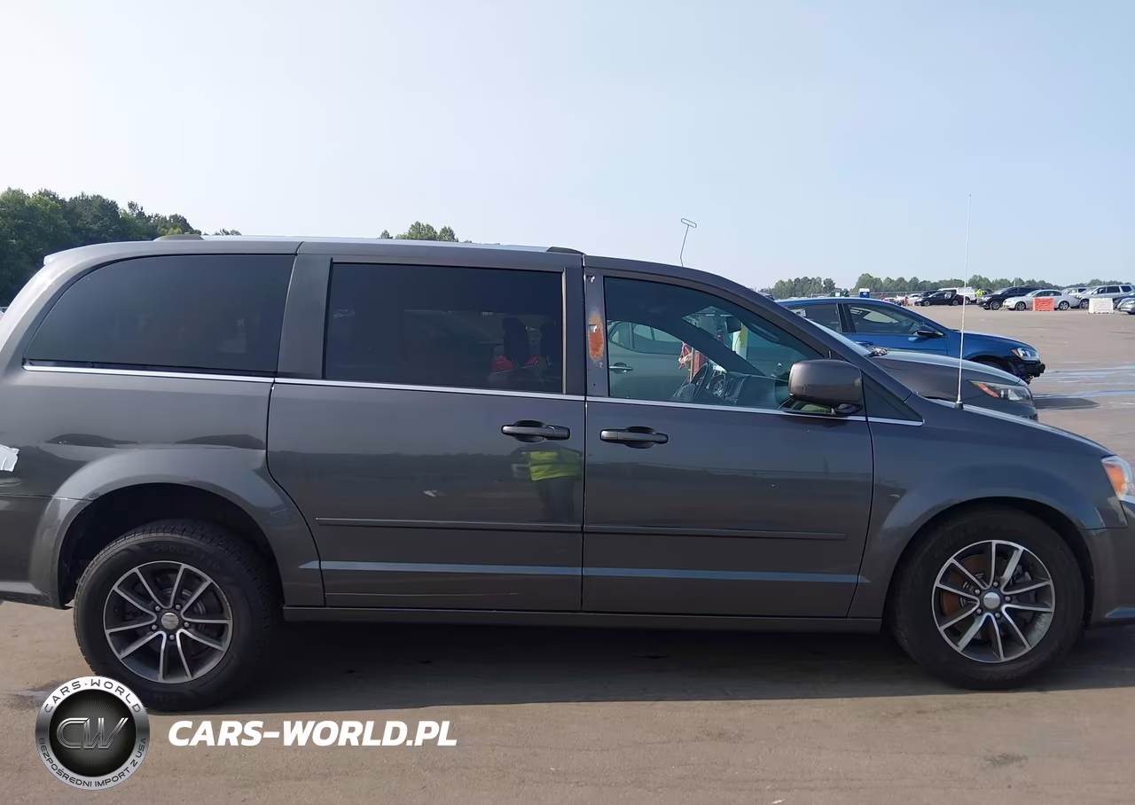2017 Dodge Grand Caravan Sxt VIN:2C4RDGCG6HR599680 - 14