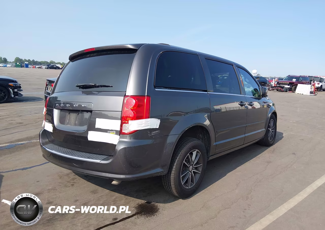2017 Dodge Grand Caravan Sxt VIN:2C4RDGCG6HR599680 - 4