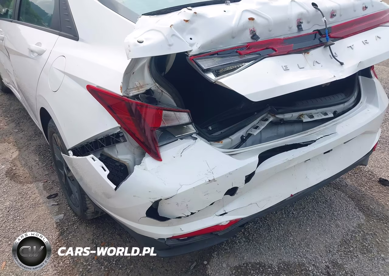 2023 Hyundai Elantra Sel VIN:5NPLM4AG3PH095445 - 6