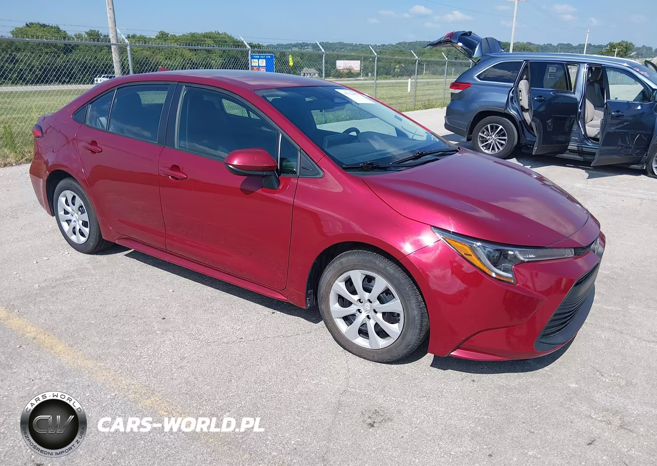2024 Toyota Corolla Le – zdjęcie 1 z 17