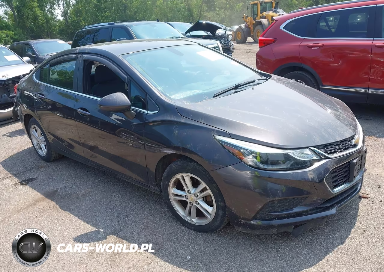 2017 Chevrolet Cruze Lt Auto – zdjęcie 1 z 16