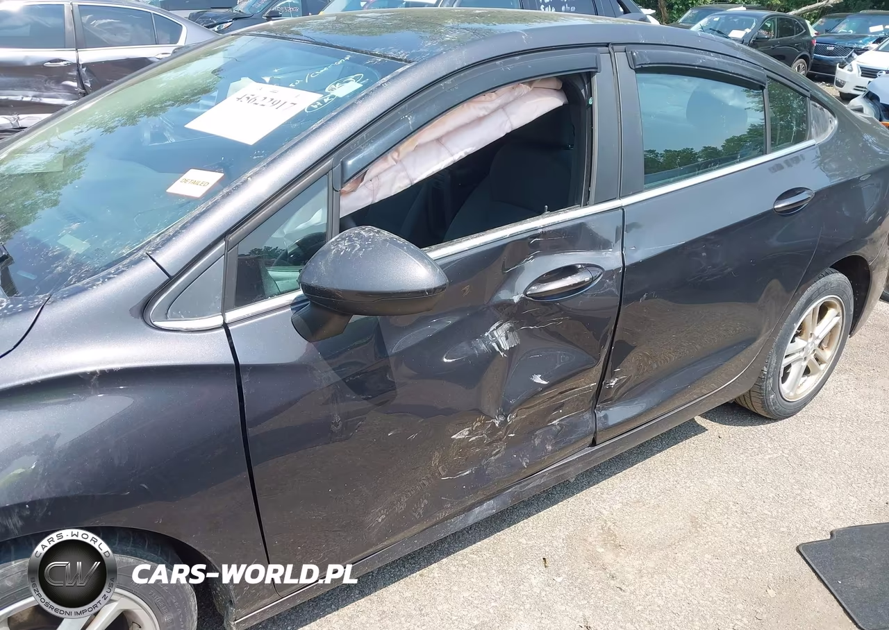 2017 Chevrolet Cruze Lt Auto VIN:1G1BE5SM0H7169387 - 6
