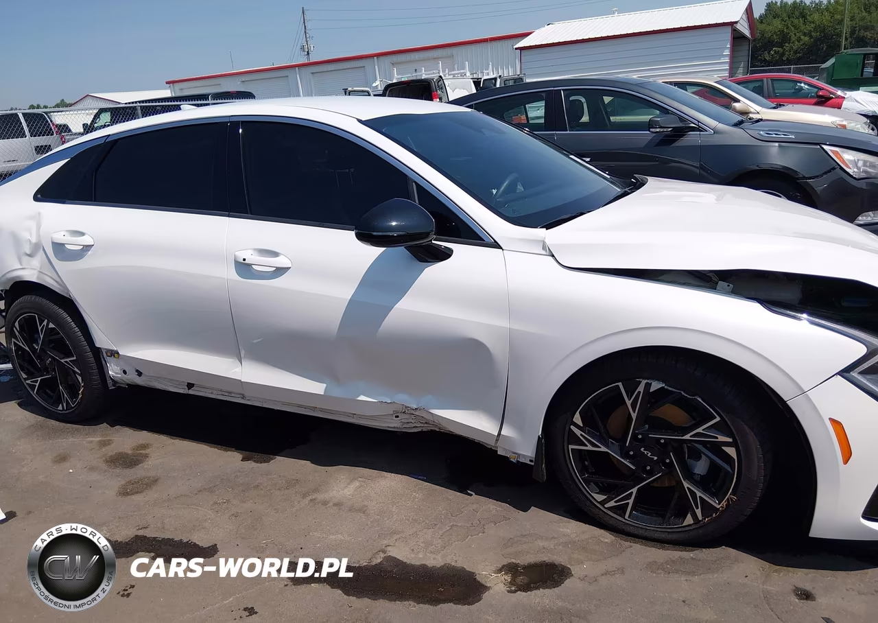2025 Kia K5 Gt-Line VIN:KNAG64J75S5383680 - 13