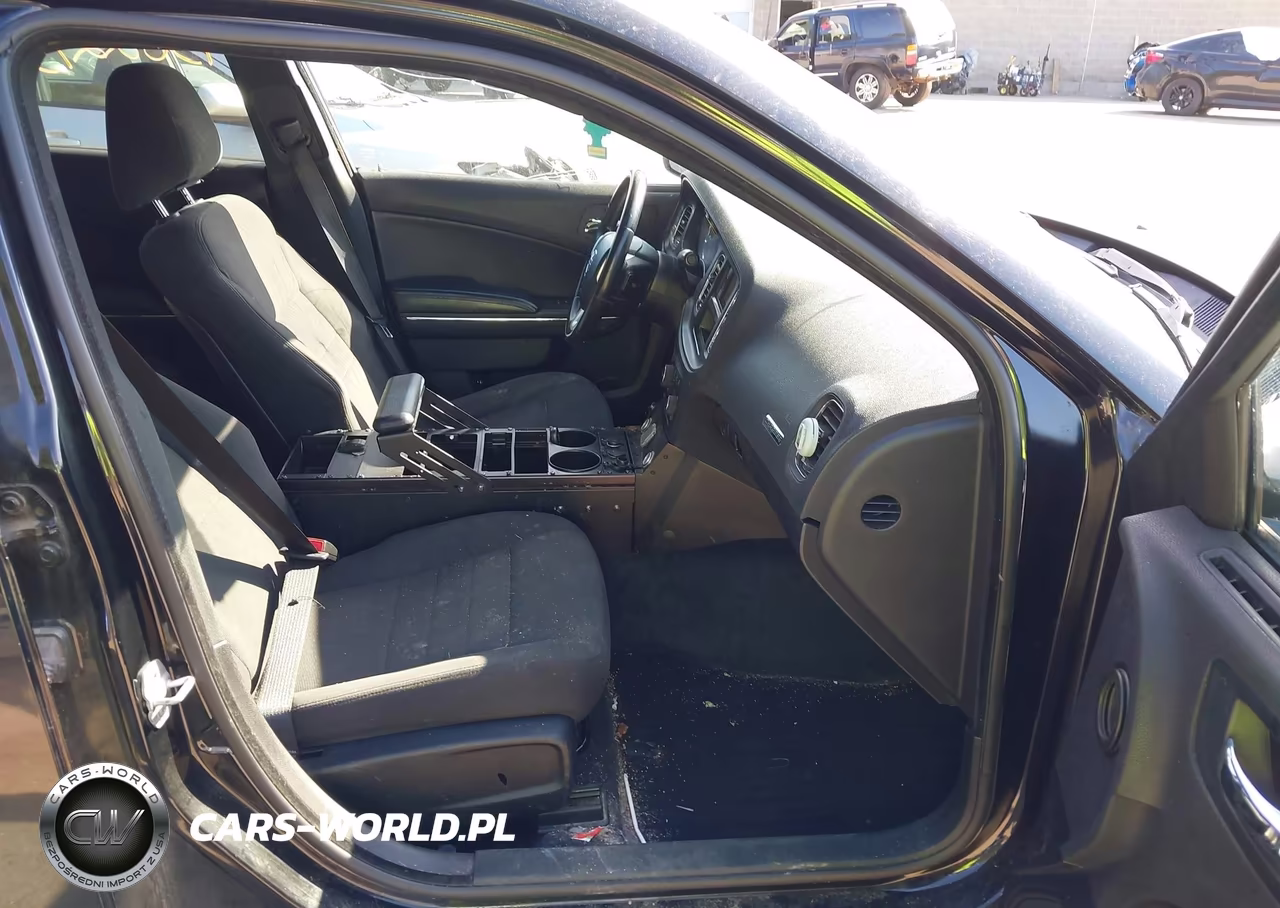 2012 Dodge Charger Police VIN:2C3CDXAG0CH215260 - 5