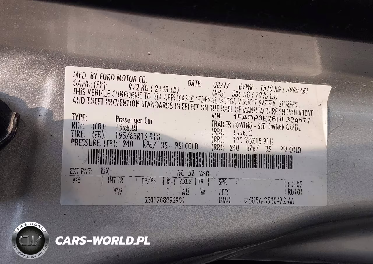 2017 Ford Focus S VIN:1FADP3E26HL324577 - 9