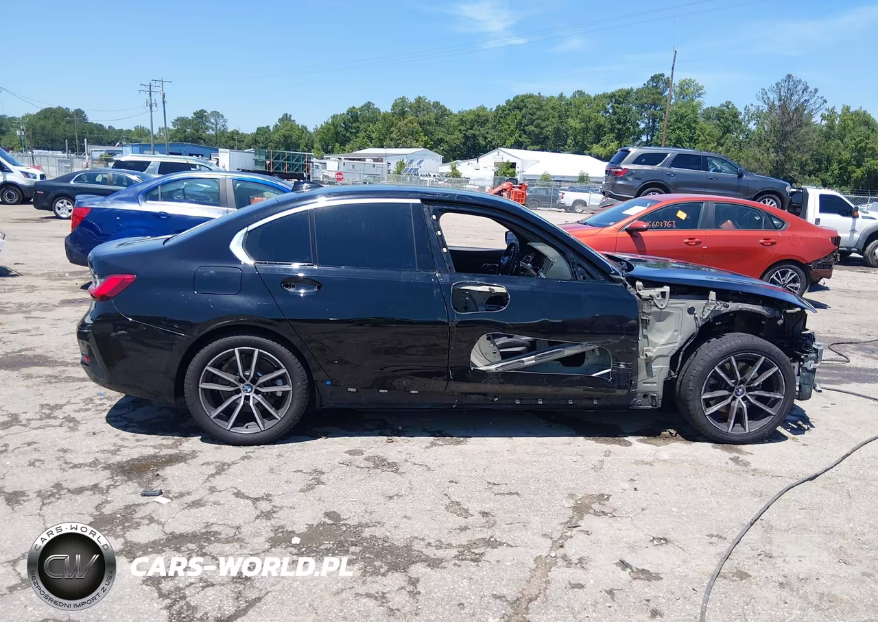 2020 BMW 330I xDrive VIN:3MW5R7J09L8B24116 - 14