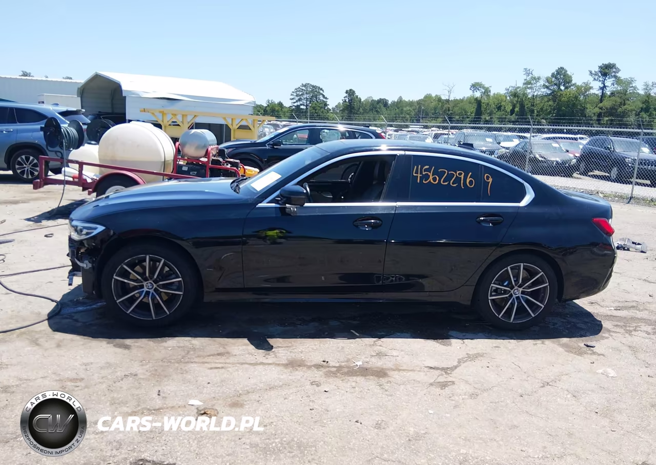 2020 BMW 330I xDrive VIN:3MW5R7J09L8B24116 - 15