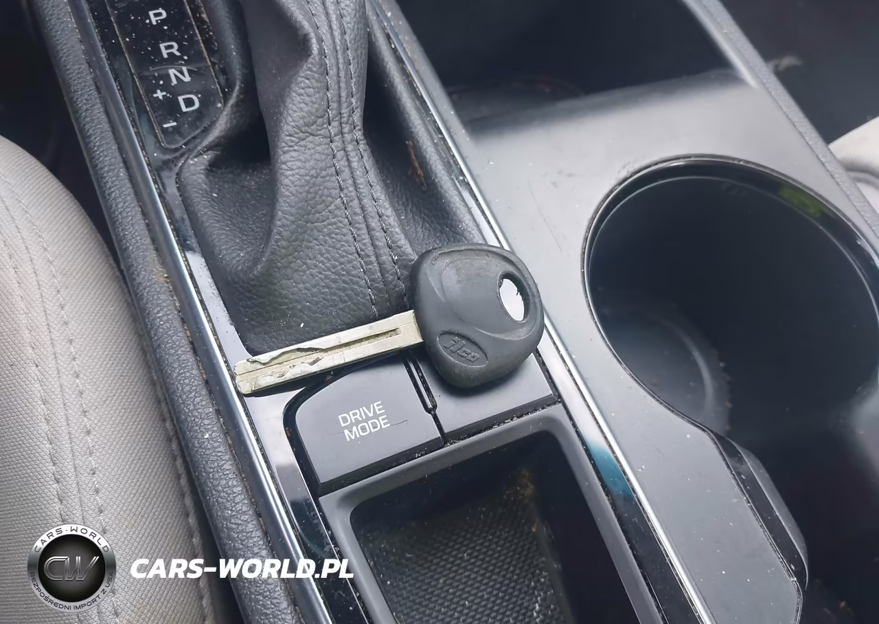 2016 Hyundai Sonata Sport VIN:5NPE34AF0GH428901 - 11