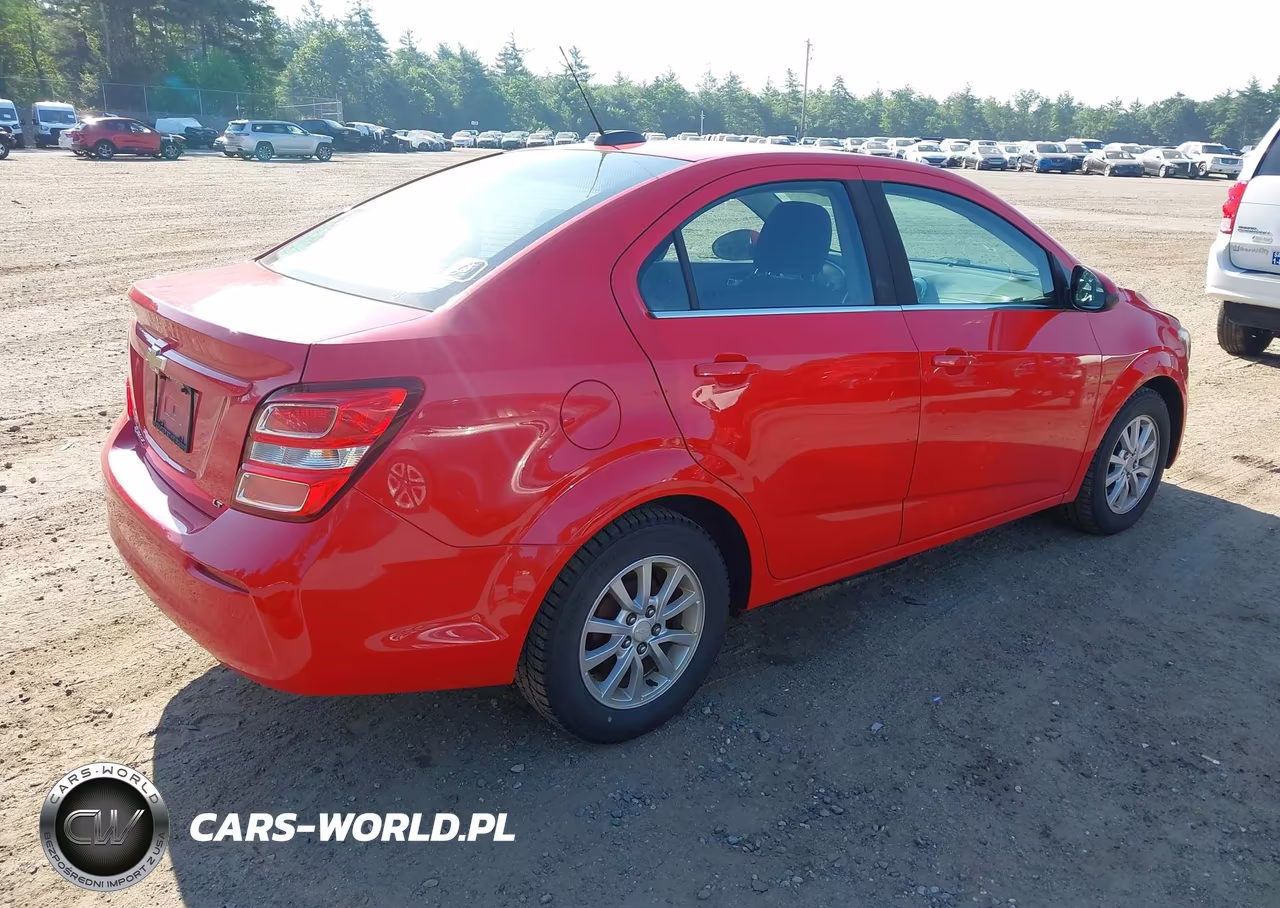 2017 Chevrolet Sonic Lt Auto VIN:1G1JD5SG9H4141033 - 4