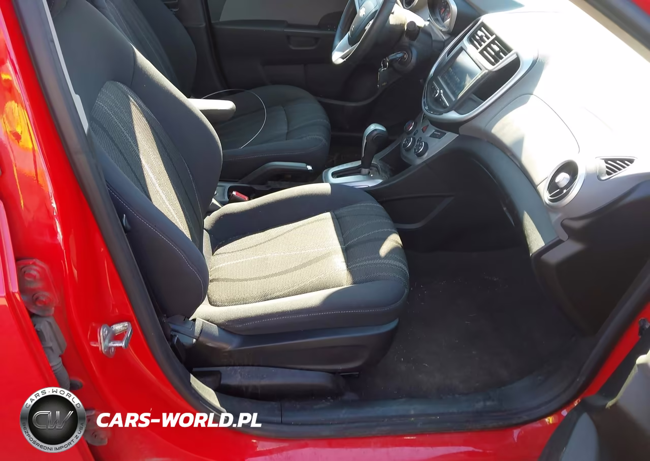2017 Chevrolet Sonic Lt Auto VIN:1G1JD5SG9H4141033 - 5
