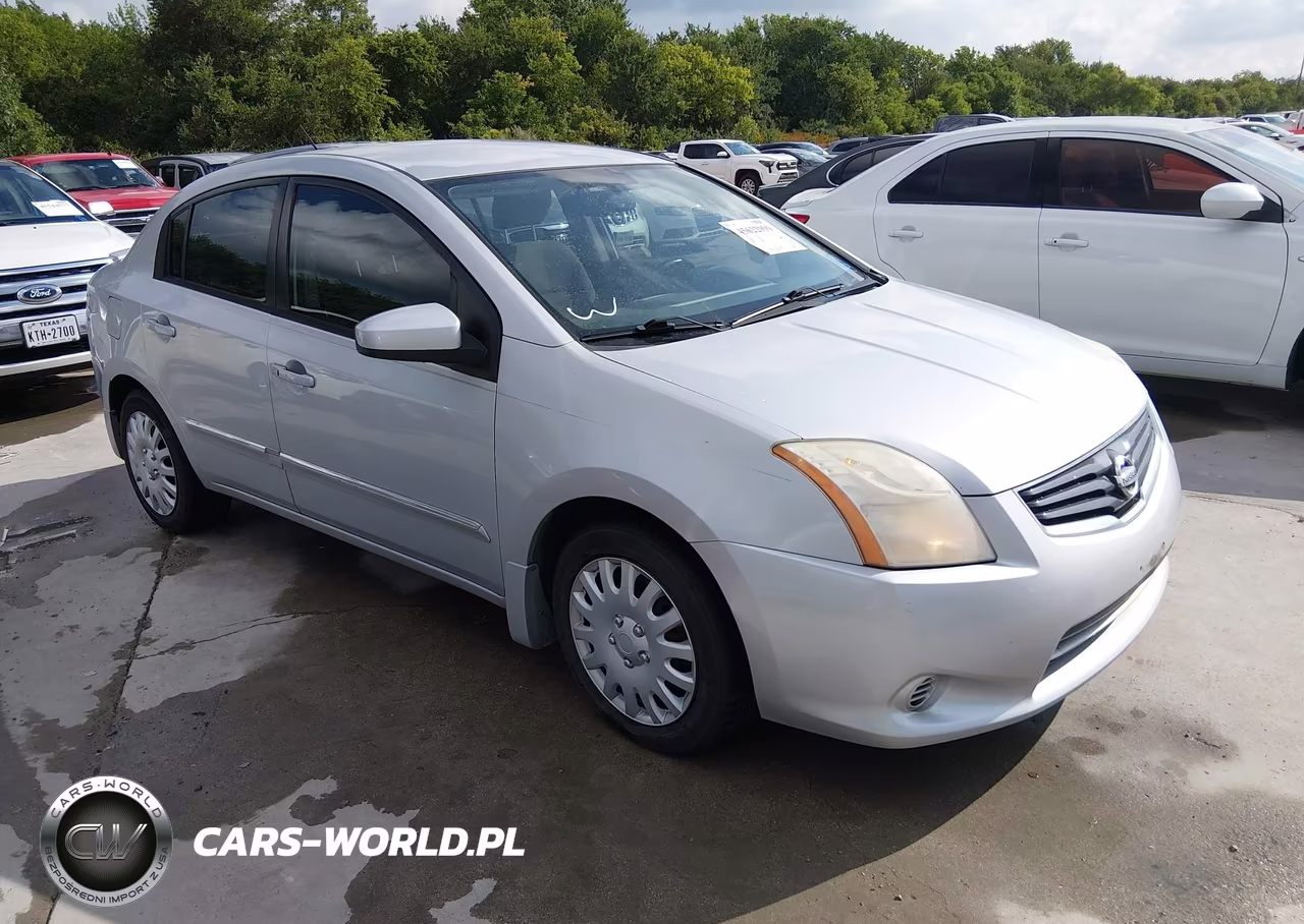 2011 Nissan Sentra 2.0S – zdjęcie 1 z 11