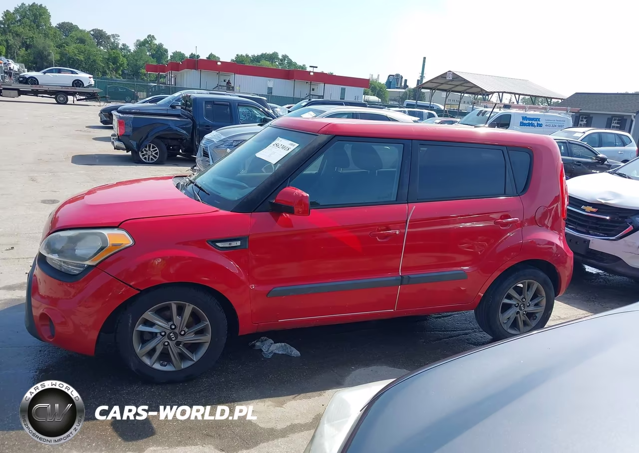 2013 Kia Soul VIN:KNDJT2A59D7596899 - 14
