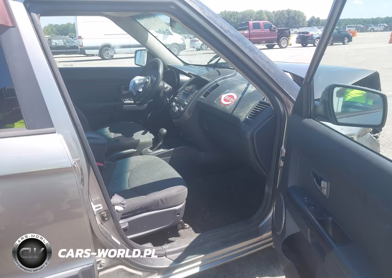 2011 Kia Soul + VIN:KNDJT2A25B7238301 - 5