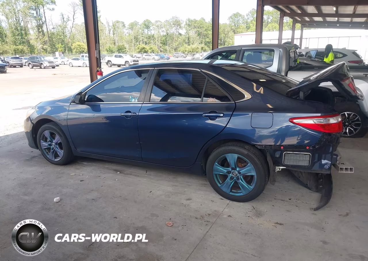 2016 Toyota Camry Le VIN:4T4BF1FK0GR555623 - 13