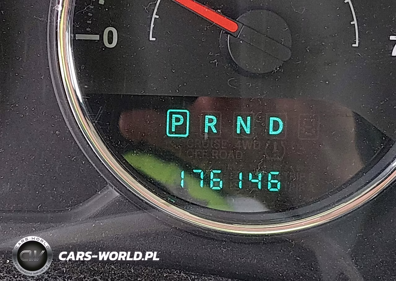 2013 Jeep Wrangler Unlimited Sport VIN:1C4BJWDG4DL674253 - 16