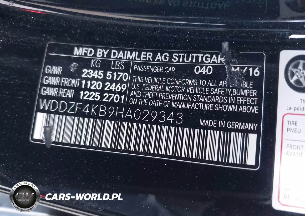 2017 Mercedes-Benz E 300 4Matic VIN:WDDZF4KB9HA029343 - 9