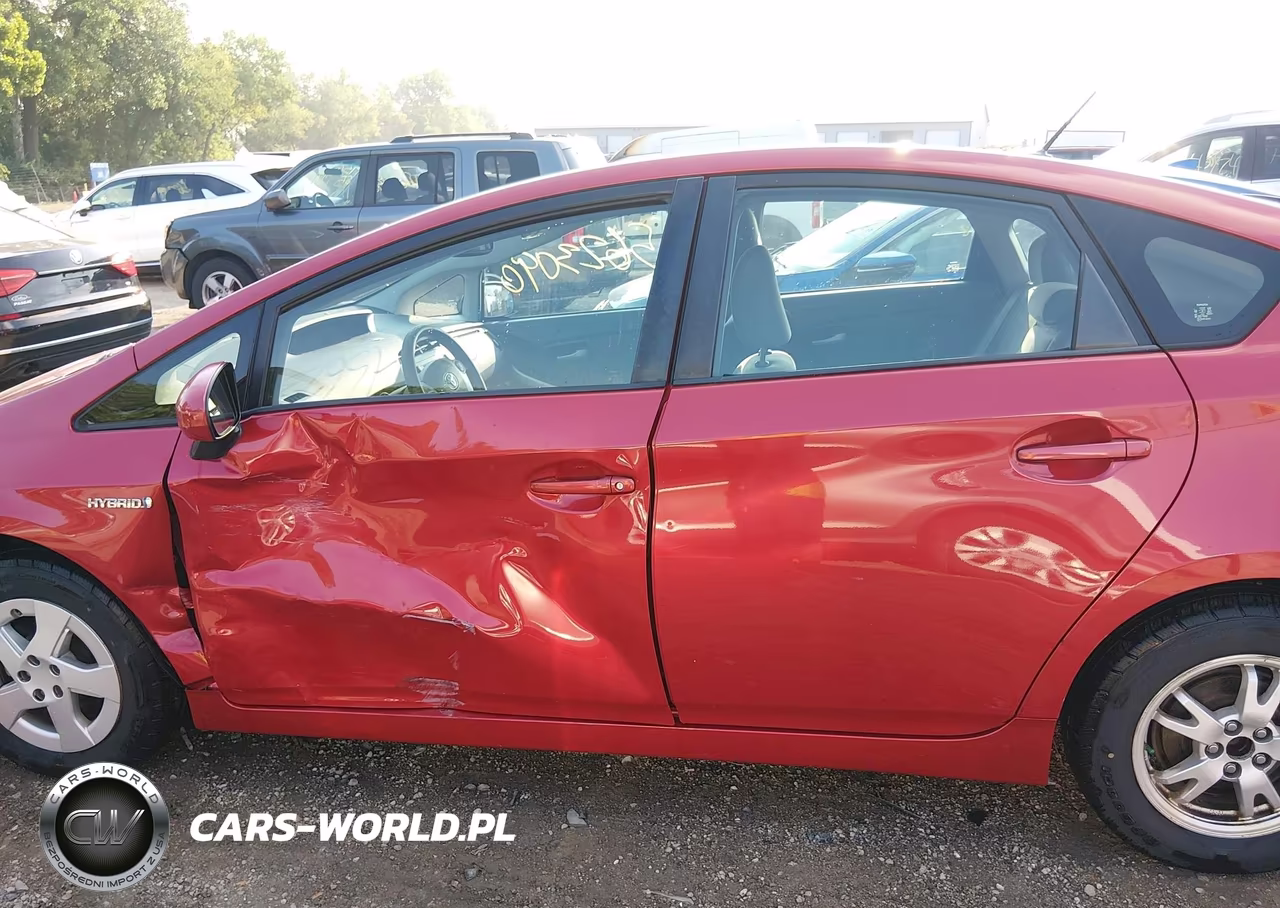 2011 Toyota Prius Three VIN:JTDKN3DU1B0318821 - 14