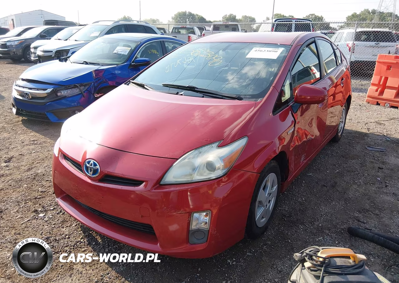 2011 Toyota Prius Three VIN:JTDKN3DU1B0318821 - 2