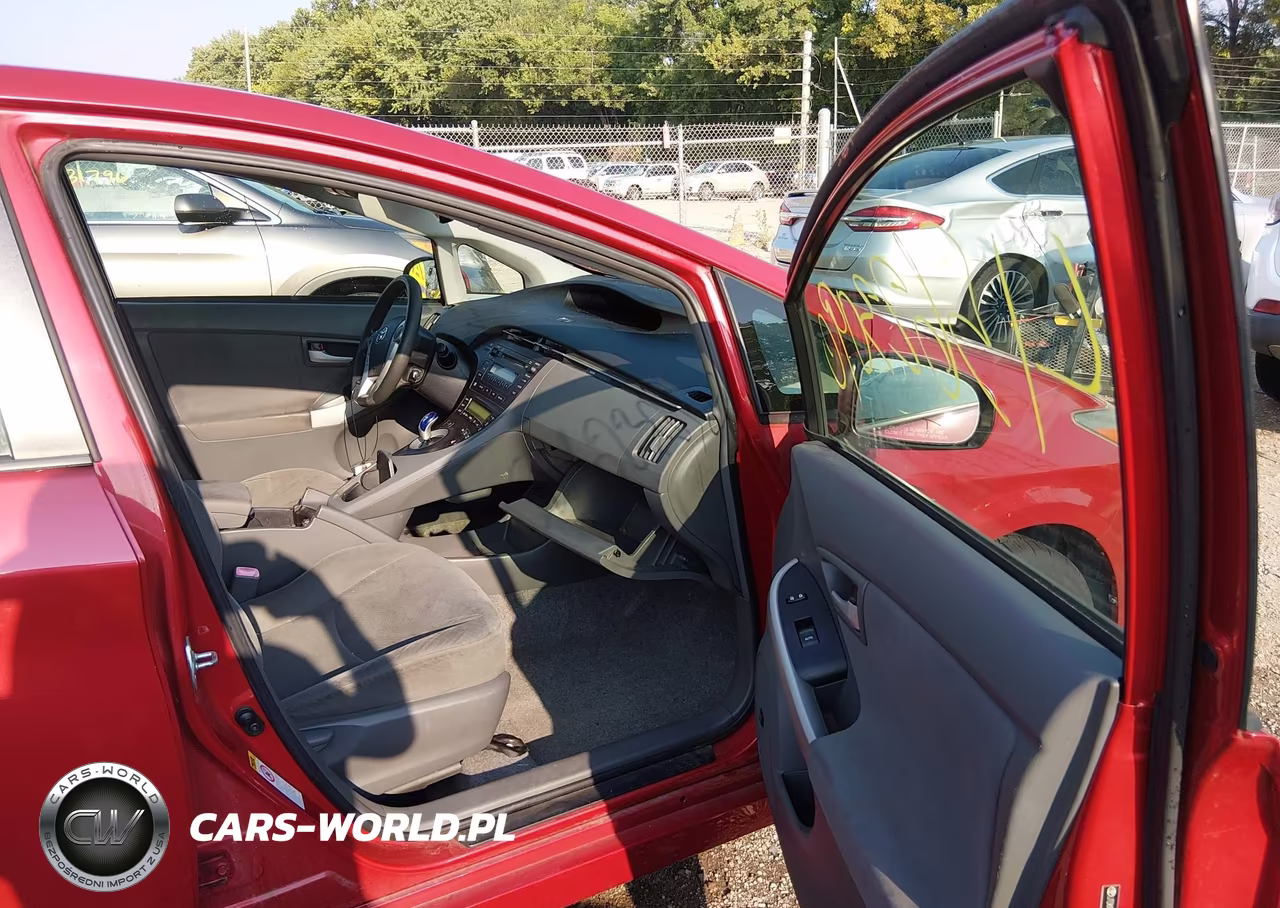 2011 Toyota Prius Three VIN:JTDKN3DU1B0318821 - 5