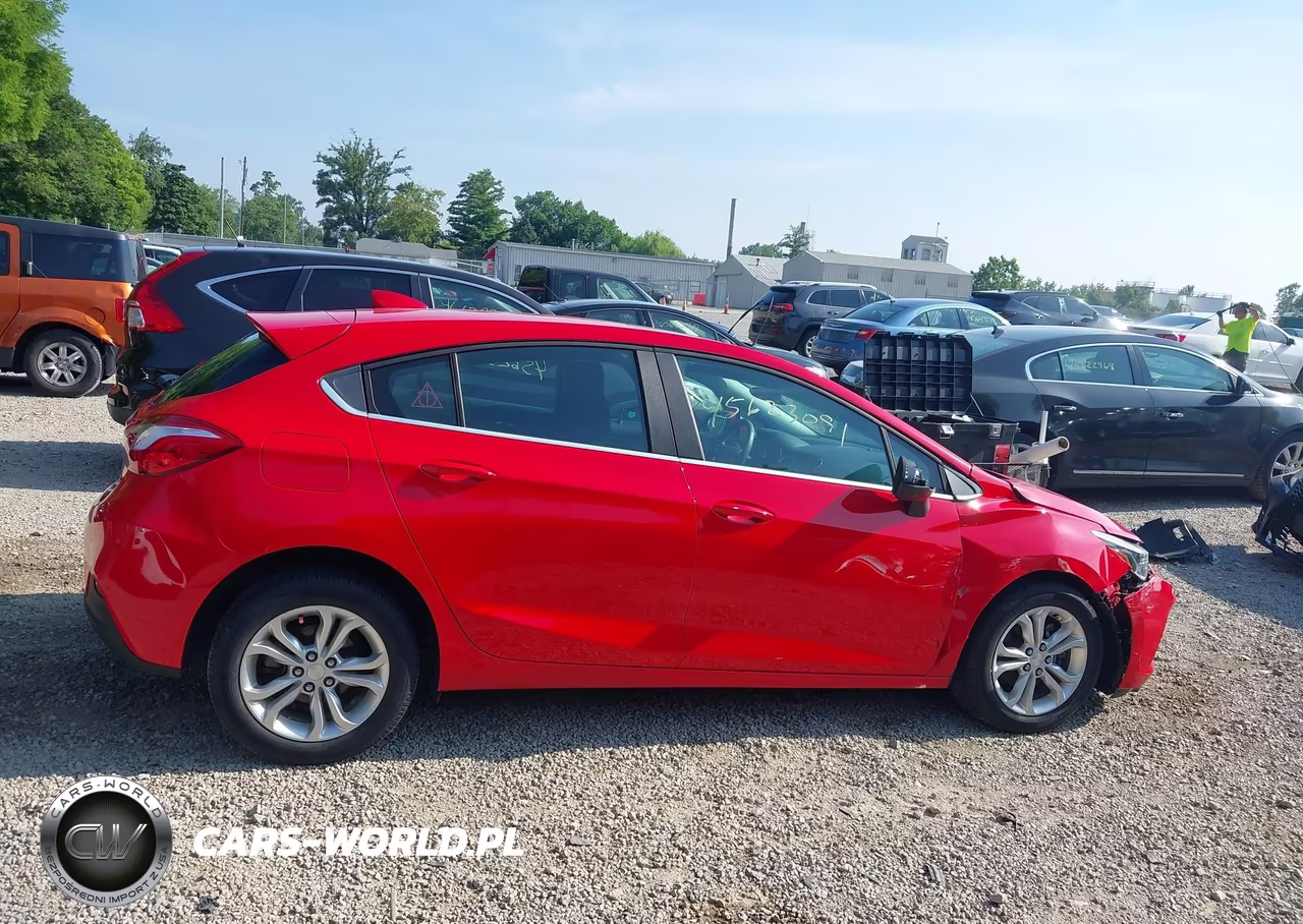 2019 Chevrolet Cruze Lt VIN:3G1BE6SM3KS608130 - 14