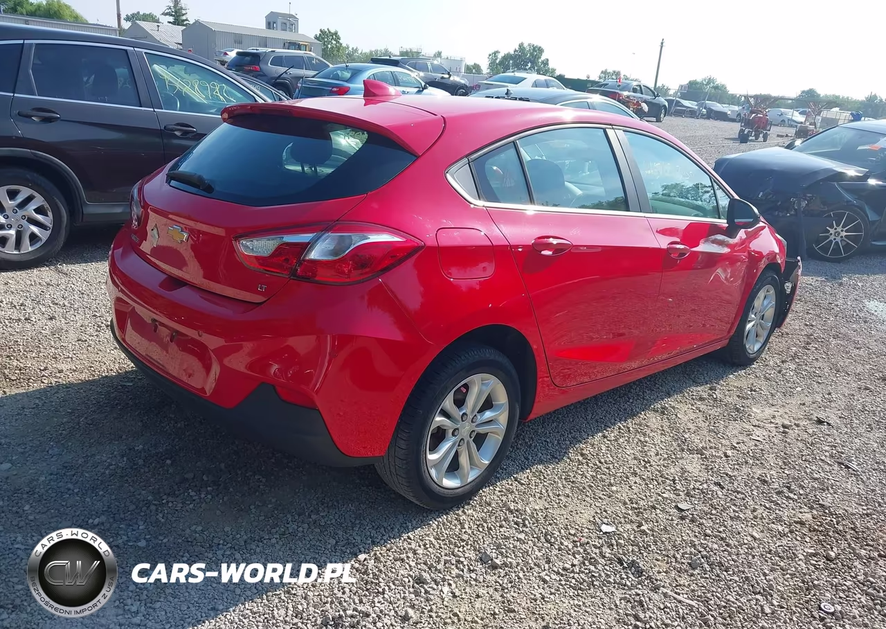 2019 Chevrolet Cruze Lt VIN:3G1BE6SM3KS608130 - 4